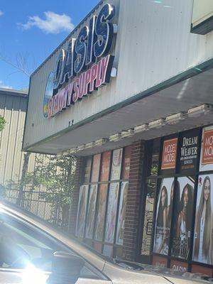 Oasis beauty supply