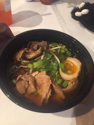 Chicken broth ramen with chicken mushroom, egg, bean sprout, scallions