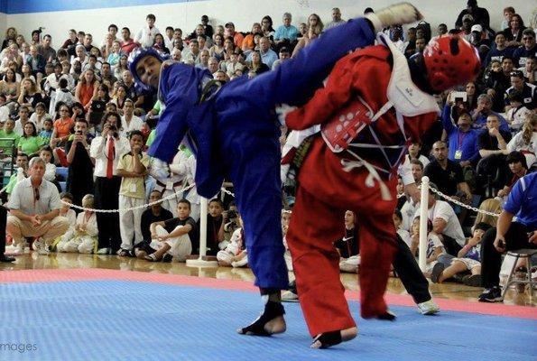 Amazing sporting maneuvers can only be learned by the qualified martial arts instructors of ChampionLife FTC!