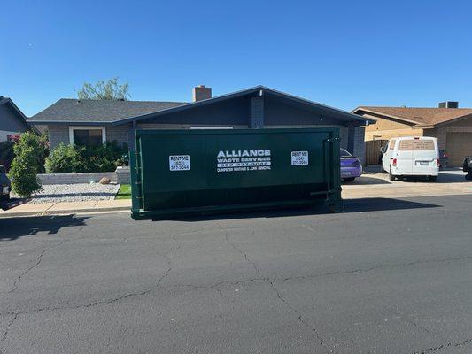 Attractive and affordable large 20 yard roll off dumpster- for construction debri, remodeling, landscaping, any junk removal job!