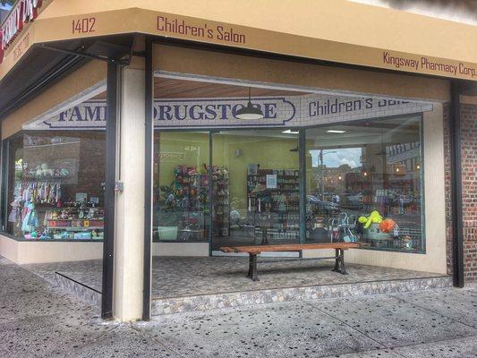 Family Drugstore