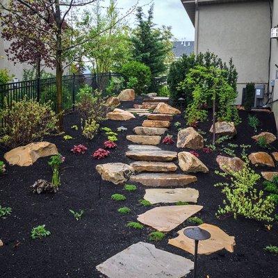 Mott's Landscaping and Maintenance