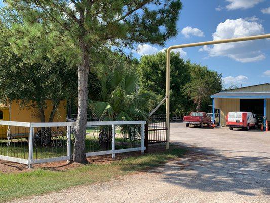 Rodriguez Auto Repair