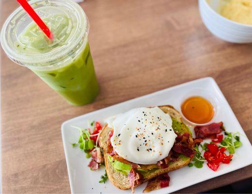 Amazing Iced matcha, and loaded avocado toast
