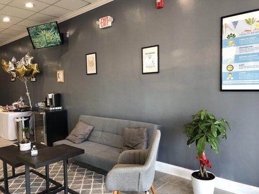 AK Wellness & Supplements