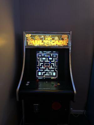 I always appreciate when "pinball arcades" have a multi-game machine.