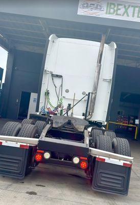 Panel lights replacement, two lights installed in the mirrors