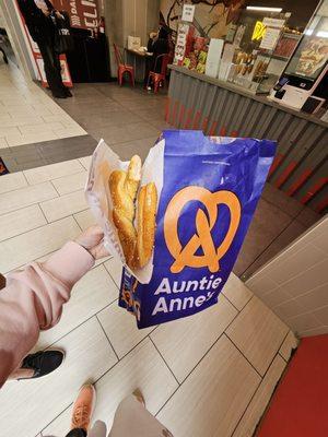 Auntie Anne's