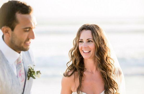 Her hair looked fab all day, on the beach and into the night