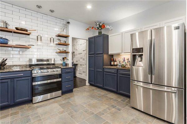 Autumn Enovitch, Realtor