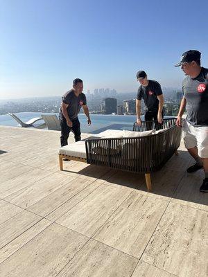 Tom's Marathon Movers