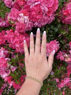 Helen's Beauty Salon