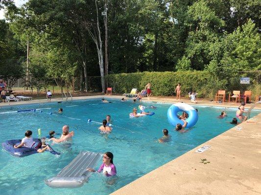 Ashborough East Swimming Pool