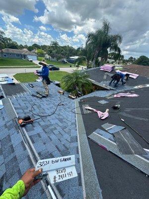 Marvin CX Construcción Roofing