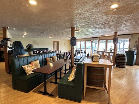 Castel Grisch Winery