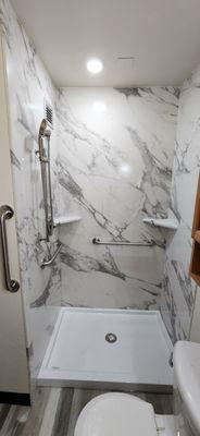 Oak Leaf Construction