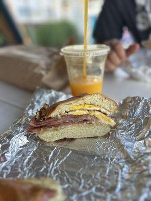 Spray Beach Bagel N Grill