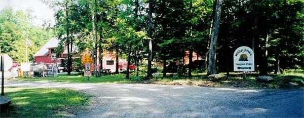White's Haven Campground & Cabins