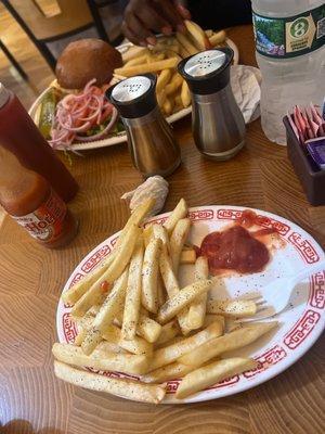 Country House Diner
