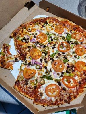 Pizza with no meat and a 2hr wait no more marcos for me and my family