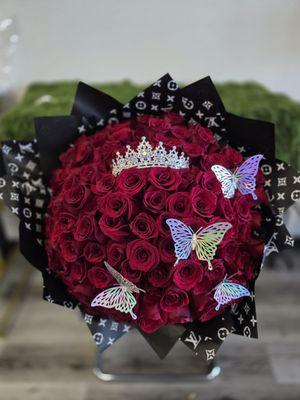 Ramo buchon de 150 rosas rosas