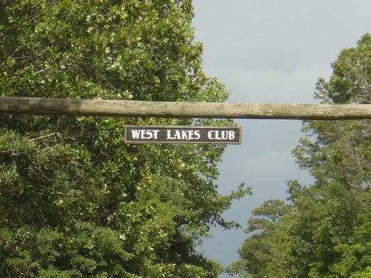 West Lakes Club