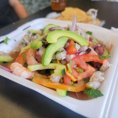 Highly recommended it food is great service