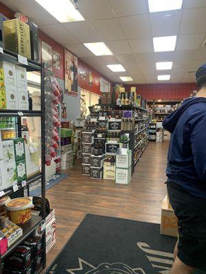 San Carlos Liquors