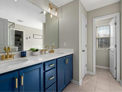 Small Bathroom Remodeling New Orleans | Call For A Free Estimate (504) 975-6567