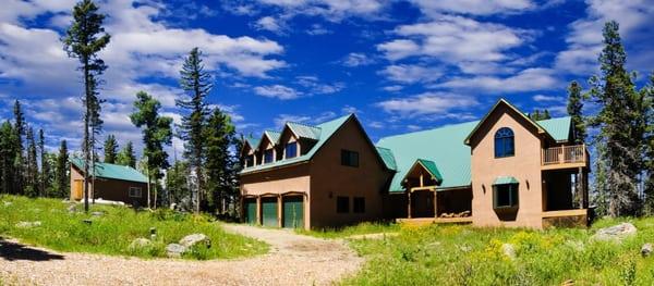 Reduced! Our Awesome Alpine Retreat at Hidden Lake offers 3/BD, 2.5/BA, office, hot tub, Radiant floor heat & More only $799,000