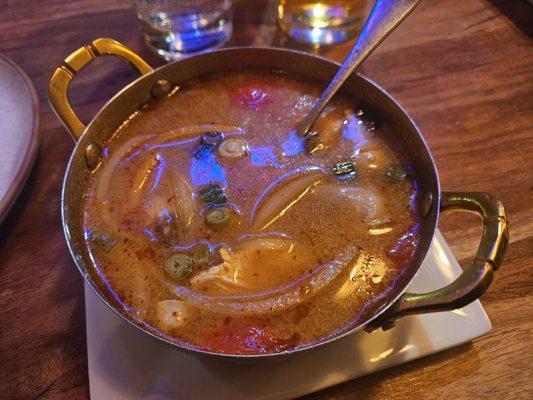 Tom yum soup with chicken