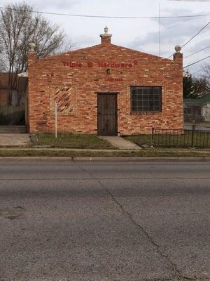 This building sits near where my relative lives.