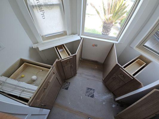 GZ Cabinet Design & Support