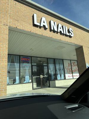 LA Nails