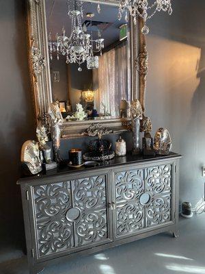 Lobby + sewage smell