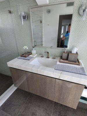 Angela and Chris Cleaning Service