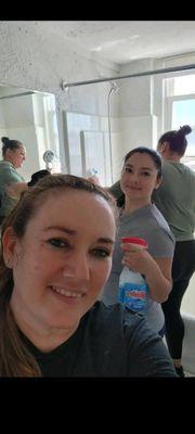 Yanney Cleaning Service