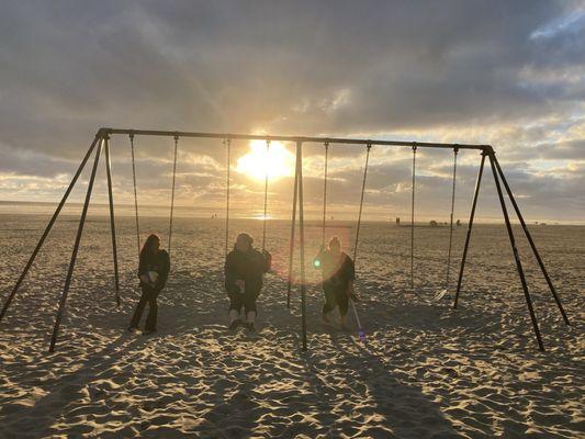 Ester Lee Oceanview Inn