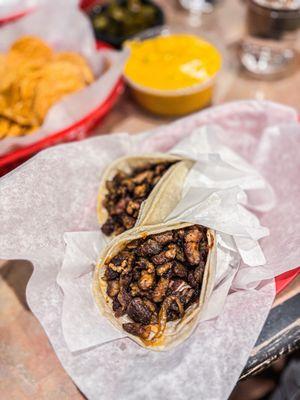 La Victoria Taqueria