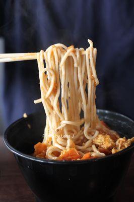 B4 Tomato & Scrambled Egg Dry Noodle 番茄炒蛋面 ($12) - tomato and egg are sweetened more than I prefer, but otherwise good