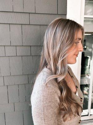 Alexa Delaney Hair at XOXO