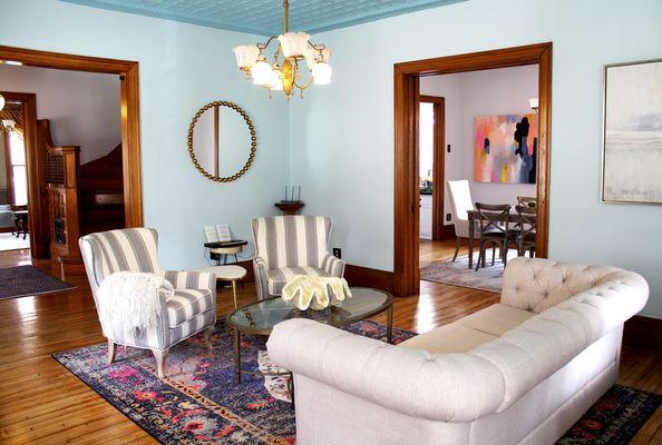 Beautiful sitting room