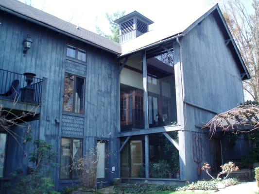 Exterior of the barn.