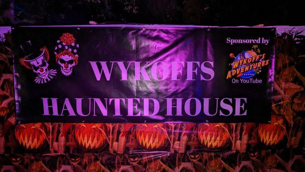 Wykoffs Haunted House sign