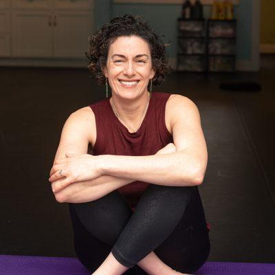 Meet Suzanna, owner of Hearts Alive Yoga, Women's Circles and Retreats