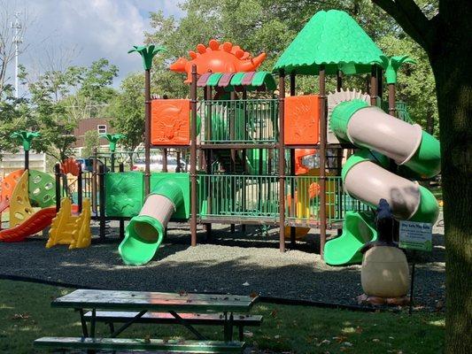 Jurassic Gardens playground