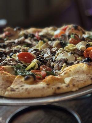 My custom Vegetariana pizza