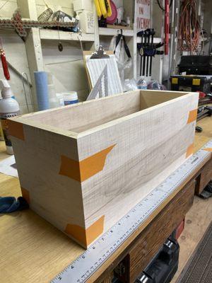 Cello stand corner view