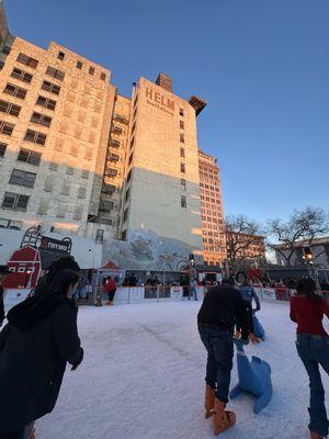Downtown Fresno Ice Rink