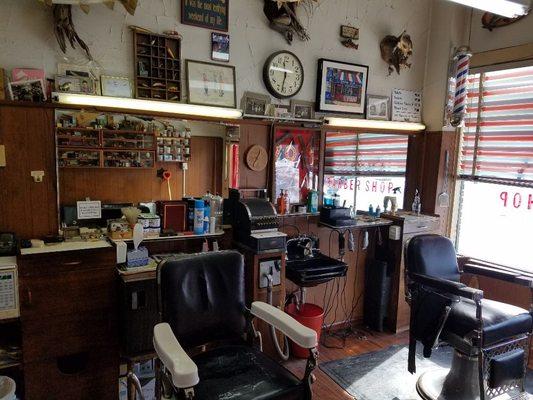 Glenn's Barber Shop